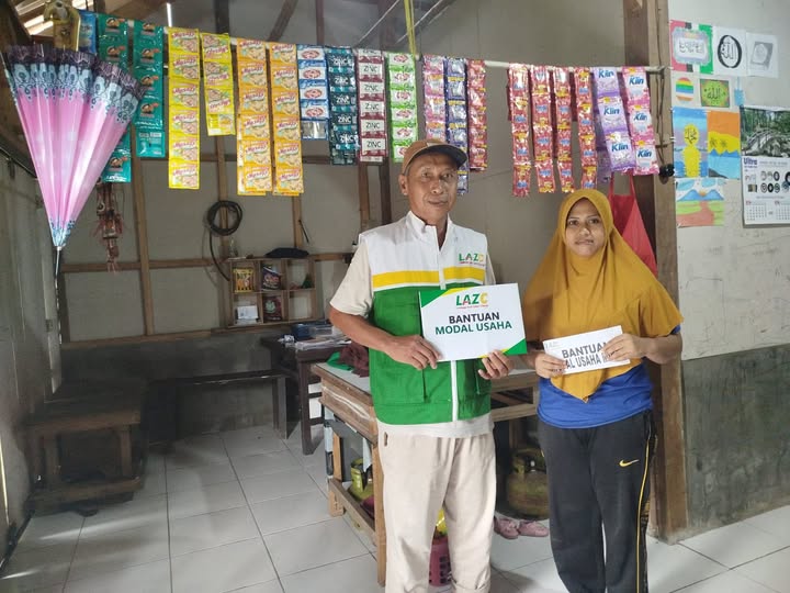 Berbagi Cinta Berbagi Bingkisan Untuk Afitunisa