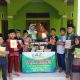 Siswa-siswi Berbagi, Donasi Al-Qur’an Bahagiakan Para Santri