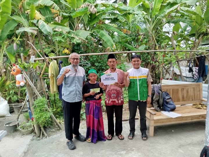 Khitan Ceria Untuk Kevin